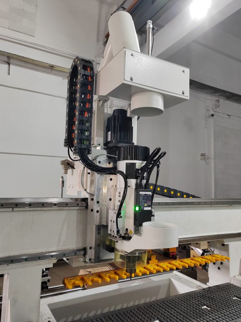 Single-Station CNC Cutting Machine